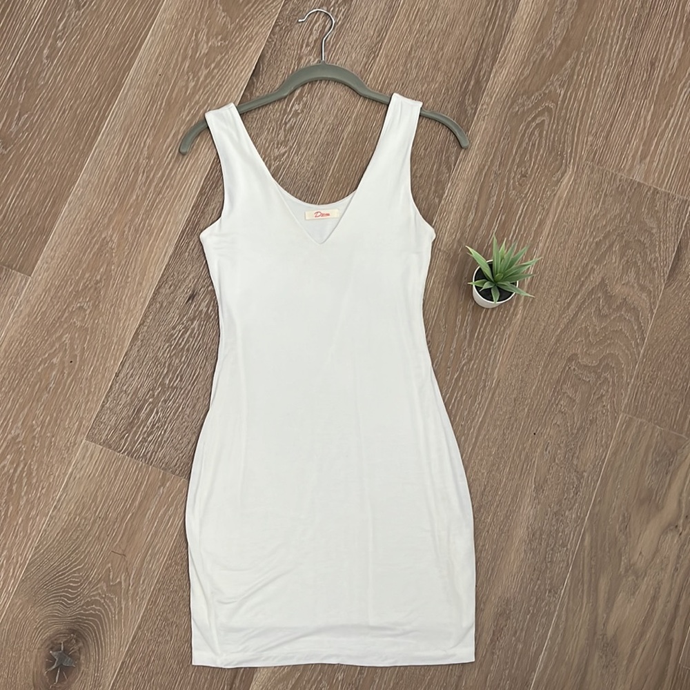 Forever 21 V-Neck Bodycon Dress